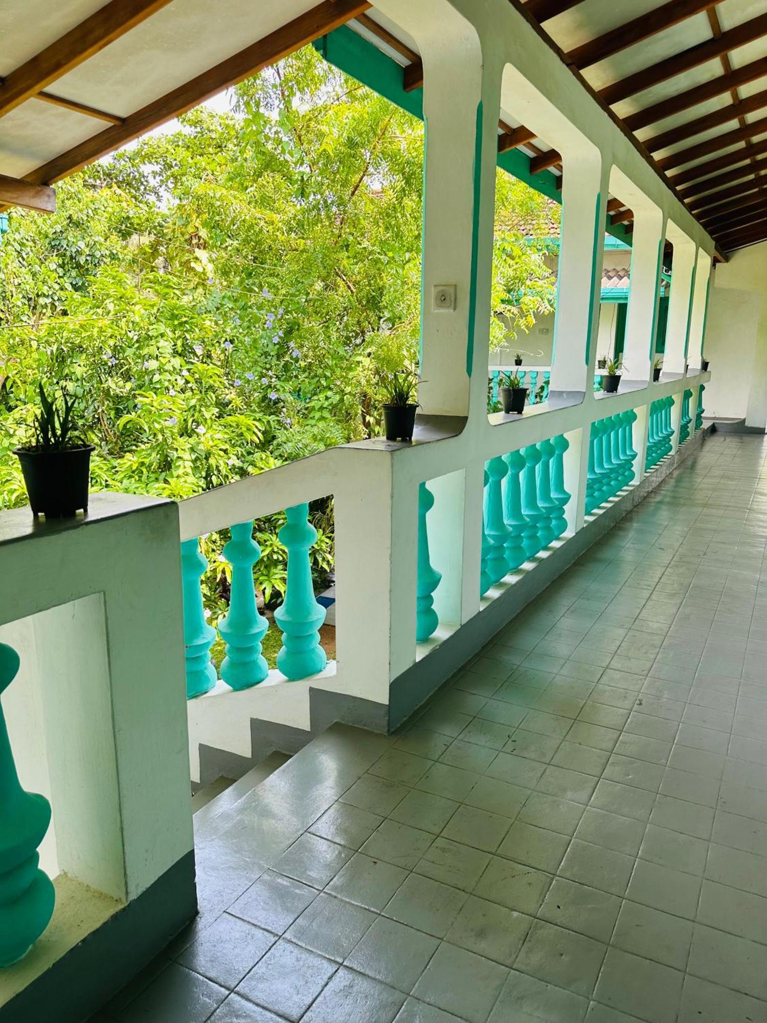 Villa 47 Hikkaduwa Exteriér fotografie